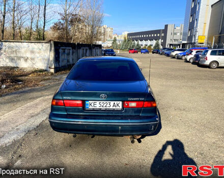 Зеленый Тойота Камри, объемом двигателя 2.2 л и пробегом 0 тыс. км за 2499 $, фото 2 на Automoto.ua