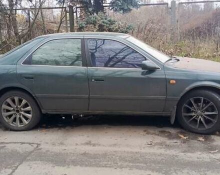 Зеленый Тойота Камри, объемом двигателя 2.2 л и пробегом 250 тыс. км за 3000 $, фото 4 на Automoto.ua