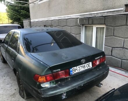Зелений Тойота Камрі, об'ємом двигуна 2.2 л та пробігом 250 тис. км за 1700 $, фото 4 на Automoto.ua