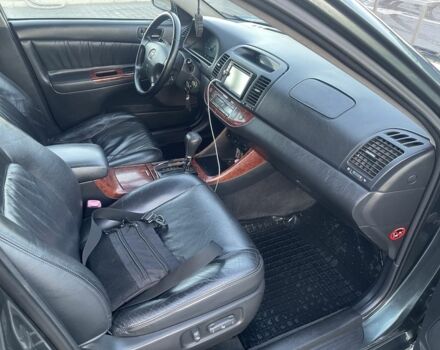 Зелений Тойота Камрі, об'ємом двигуна 3 л та пробігом 384 тис. км за 7300 $, фото 4 на Automoto.ua