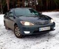 Зеленый Тойота Камри, объемом двигателя 2.4 л и пробегом 333 тыс. км за 5200 $, фото 3 на Automoto.ua