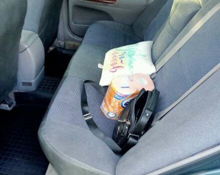 Зелений Тойота Камрі, об'ємом двигуна 2.36 л та пробігом 270 тис. км за 5300 $, фото 1 на Automoto.ua