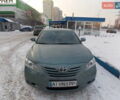 Зеленый Тойота Камри, объемом двигателя 3.5 л и пробегом 315 тыс. км за 9500 $, фото 1 на Automoto.ua