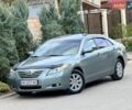 Зеленый Тойота Камри, объемом двигателя 2.4 л и пробегом 139 тыс. км за 9900 $, фото 1 на Automoto.ua