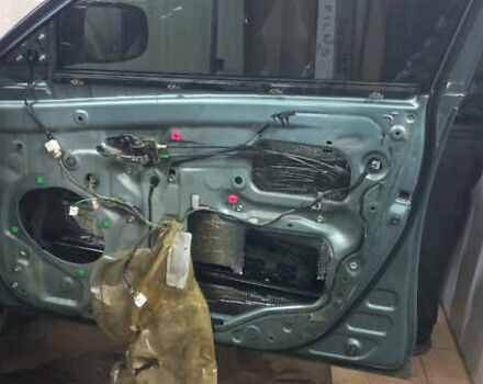 Зеленый Тойота Камри, объемом двигателя 2.4 л и пробегом 400 тыс. км за 10000 $, фото 14 на Automoto.ua