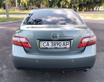 Зеленый Тойота Камри, объемом двигателя 2.4 л и пробегом 400 тыс. км за 10000 $, фото 3 на Automoto.ua