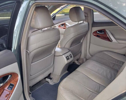 Зеленый Тойота Камри, объемом двигателя 2.4 л и пробегом 400 тыс. км за 10000 $, фото 10 на Automoto.ua