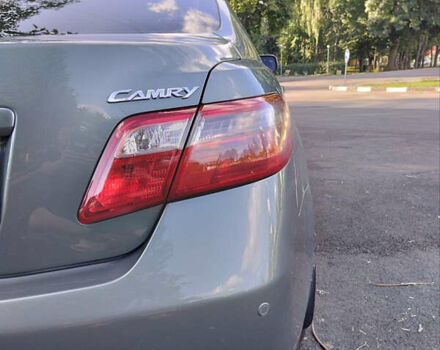 Зеленый Тойота Камри, объемом двигателя 2.4 л и пробегом 400 тыс. км за 10000 $, фото 4 на Automoto.ua