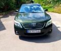 Зеленый Тойота Камри, объемом двигателя 2.5 л и пробегом 227 тыс. км за 8500 $, фото 1 на Automoto.ua