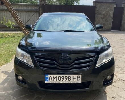 Зеленый Тойота Камри, объемом двигателя 2.5 л и пробегом 300 тыс. км за 8400 $, фото 3 на Automoto.ua