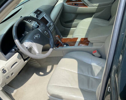 Зеленый Тойота Камри, объемом двигателя 2.49 л и пробегом 300 тыс. км за 8200 $, фото 6 на Automoto.ua