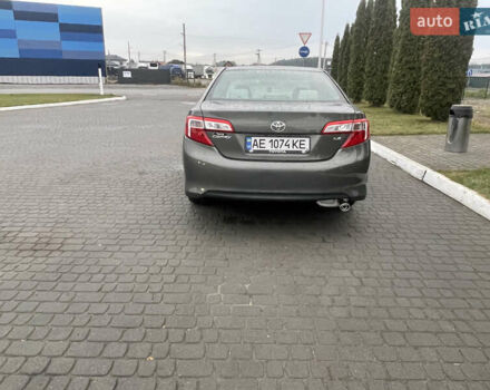 Зелений Тойота Камрі, об'ємом двигуна 2.49 л та пробігом 197 тис. км за 10400 $, фото 5 на Automoto.ua