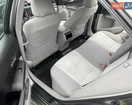 Зелений Тойота Камрі, об'ємом двигуна 2.49 л та пробігом 197 тис. км за 10400 $, фото 11 на Automoto.ua