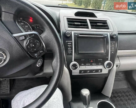 Зелений Тойота Камрі, об'ємом двигуна 2.49 л та пробігом 197 тис. км за 10400 $, фото 12 на Automoto.ua