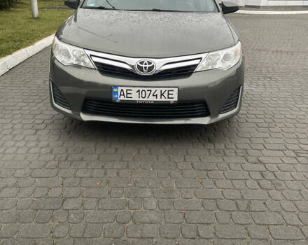 Зелений Тойота Камрі, об'ємом двигуна 2.49 л та пробігом 197 тис. км за 10400 $, фото 1 на Automoto.ua