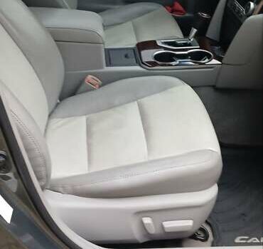 Зеленый Тойота Камри, объемом двигателя 2.5 л и пробегом 230 тыс. км за 11300 $, фото 14 на Automoto.ua