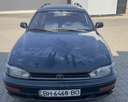 Зелений Тойота Камрі, об'ємом двигуна 2.2 л та пробігом 380 тис. км за 1650 $, фото 1 на Automoto.ua