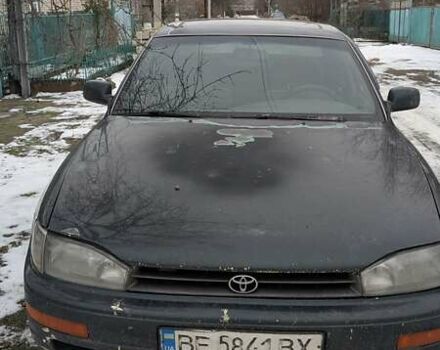 Зеленый Тойота Камри, объемом двигателя 2.2 л и пробегом 500 тыс. км за 2050 $, фото 1 на Automoto.ua