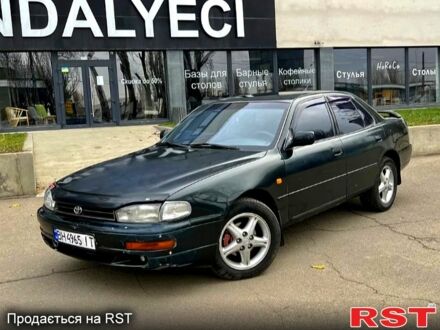 Тойота Камрі 1993 у Одесі на Automoto.ua Зелений Тойота Камрі, об'ємом двигуна 3 л та пробігом 404 тис. км за 2800 $, фото 1 на Automoto.ua
