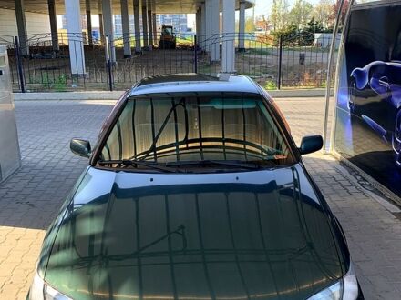 Зеленый Тойота Камри, объемом двигателя 2.2 л и пробегом 430 тыс. км за 2900 $, фото 1 на Automoto.ua