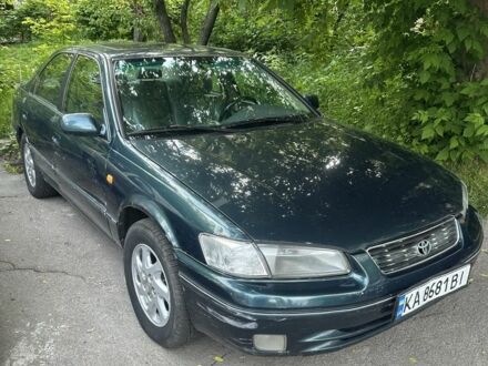 Тойота Камрі 1998 у Києві на Automoto.ua Зелений Тойота Камрі, об'ємом двигуна 0 л та пробігом 365 тис. км за 3100 $, фото 1 на Automoto.ua