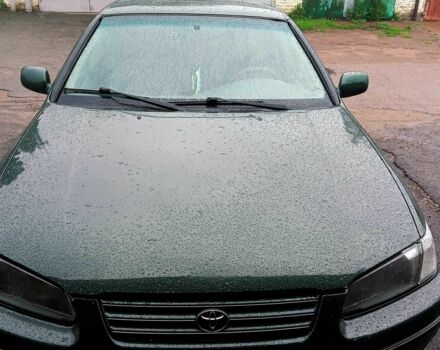 Зелений Тойота Камрі, об'ємом двигуна 2.2 л та пробігом 310 тис. км за 4800 $, фото 1 на Automoto.ua