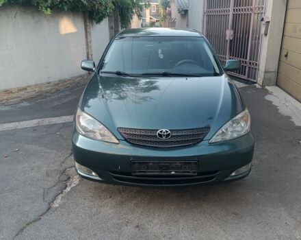 Зеленый Тойота Камри, объемом двигателя 2.4 л и пробегом 225 тыс. км за 5300 $, фото 1 на Automoto.ua