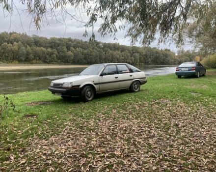 Белый Тойота Карина, объемом двигателя 2 л и пробегом 278 тыс. км за 2000 $, фото 5 на Automoto.ua