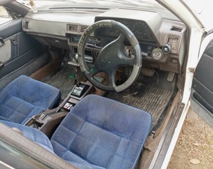 Белый Тойота Карина, объемом двигателя 0 л и пробегом 11 тыс. км за 1000 $, фото 5 на Automoto.ua