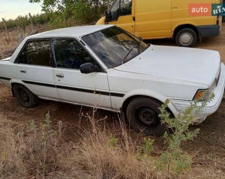 Белый Тойота Карина, объемом двигателя 0 л и пробегом 11 тыс. км за 1200 $, фото 6 на Automoto.ua