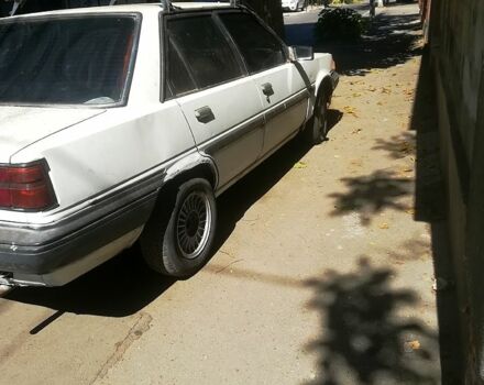 Білий Тойота Каріна, об'ємом двигуна 1.5 л та пробігом 225 тис. км за 450 $, фото 3 на Automoto.ua