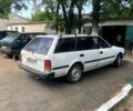 Білий Тойота Каріна, об'ємом двигуна 1.6 л та пробігом 0 тис. км за 850 $, фото 3 на Automoto.ua
