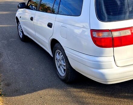 Білий Тойота Каріна, об'ємом двигуна 2 л та пробігом 0 тис. км за 2750 $, фото 4 на Automoto.ua