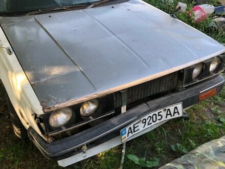 Тойота Карина 1982 в Борисполе на Automoto.ua Белый Тойота Карина, объемом двигателя 1.6 л и пробегом 87 тыс. км за 750 $, фото 1 на Automoto.ua