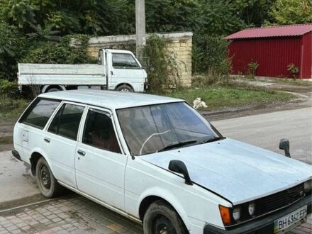 Тойота Карина 1986 в Одессе на Automoto.ua Белый Тойота Карина, объемом двигателя 2 л и пробегом 145 тыс. км за 600 $, фото 1 на Automoto.ua