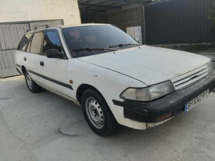 Тойота Каріна 1988 у Овидиополе на Automoto.ua Білий Тойота Каріна, об'ємом двигуна 1.6 л та пробігом 280 тис. км за 800 $, фото 1 на Automoto.ua