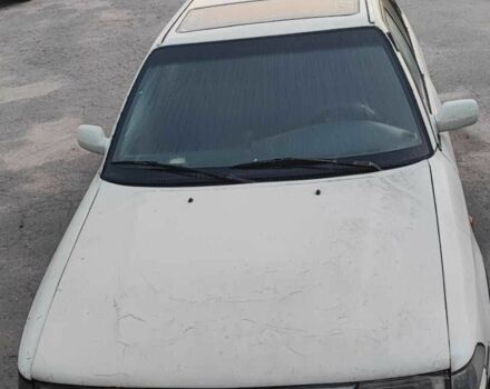 Білий Тойота Каріна, об'ємом двигуна 2 л та пробігом 200 тис. км за 509 $, фото 1 на Automoto.ua