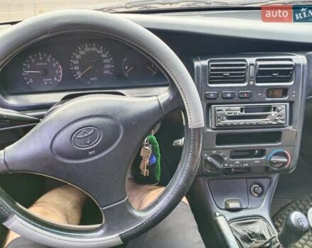 Фиолетовый Тойота Карина, объемом двигателя 1.6 л и пробегом 443 тыс. км за 1800 $, фото 5 на Automoto.ua