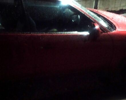 Красный Тойота Карина, объемом двигателя 1.6 л и пробегом 192 тыс. км за 900 $, фото 1 на Automoto.ua