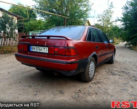 Красный Тойота Карина, объемом двигателя 1.6 л и пробегом 300 тыс. км за 1150 $, фото 4 на Automoto.ua