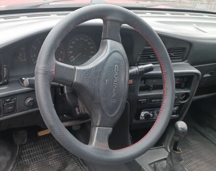 Червоний Тойота Каріна, об'ємом двигуна 0 л та пробігом 484 тис. км за 1500 $, фото 3 на Automoto.ua