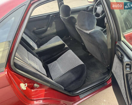 Красный Тойота Карина, объемом двигателя 1.6 л и пробегом 259 тыс. км за 2800 $, фото 12 на Automoto.ua
