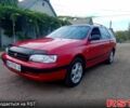 Червоний Тойота Каріна, об'ємом двигуна 1.6 л та пробігом 111 тис. км за 1999 $, фото 3 на Automoto.ua