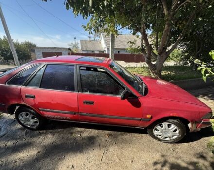 Червоний Тойота Каріна, об'ємом двигуна 1.6 л та пробігом 64 тис. км за 800 $, фото 1 на Automoto.ua