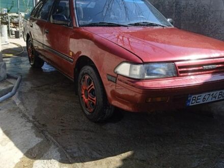 Тойота Каріна 1992 у Южноукраинске на Automoto.ua Червоний Тойота Каріна, об'ємом двигуна 1.6 л та пробігом 400 тис. км за 2000 $, фото 1 на Automoto.ua