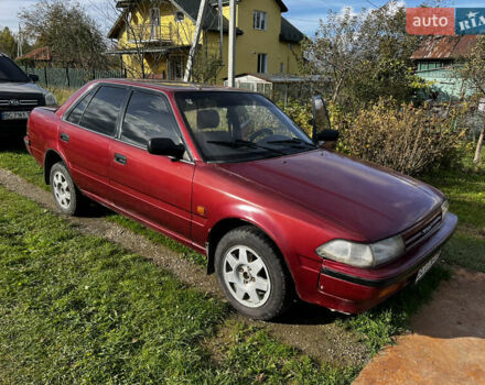 Тойота Карина, объемом двигателя 1.6 л и пробегом 860 тыс. км за 1600 $, фото 3 на Automoto.ua