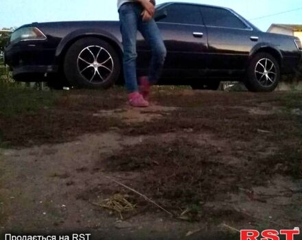 Тойота Карина, объемом двигателя 18 л и пробегом 200 тыс. км за 800 $, фото 1 на Automoto.ua