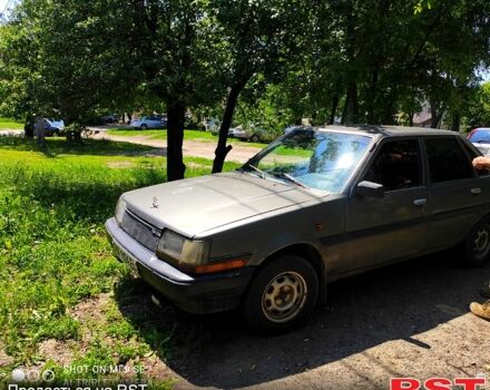 Тойота Каріна, об'ємом двигуна 1.6 л та пробігом 555 тис. км за 850 $, фото 1 на Automoto.ua