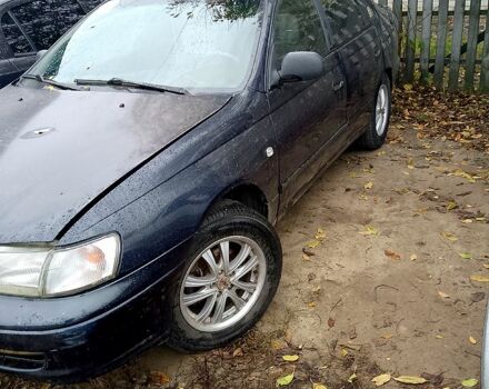 Тойота Карина, объемом двигателя 2 л и пробегом 280 тыс. км за 1550 $, фото 1 на Automoto.ua