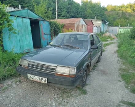 Серый Тойота Карина, объемом двигателя 2 л и пробегом 437 тыс. км за 721 $, фото 6 на Automoto.ua